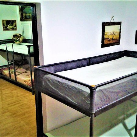 Leyla Hostel Braszów Zewnętrze zdjęcie