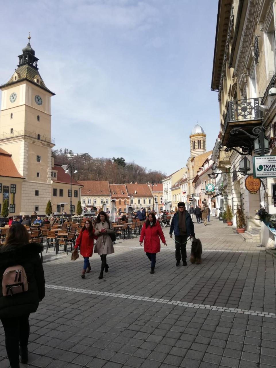 Leyla Hostel Braszów Zewnętrze zdjęcie