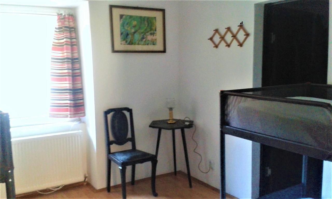 Leyla Hostel Braszów Zewnętrze zdjęcie